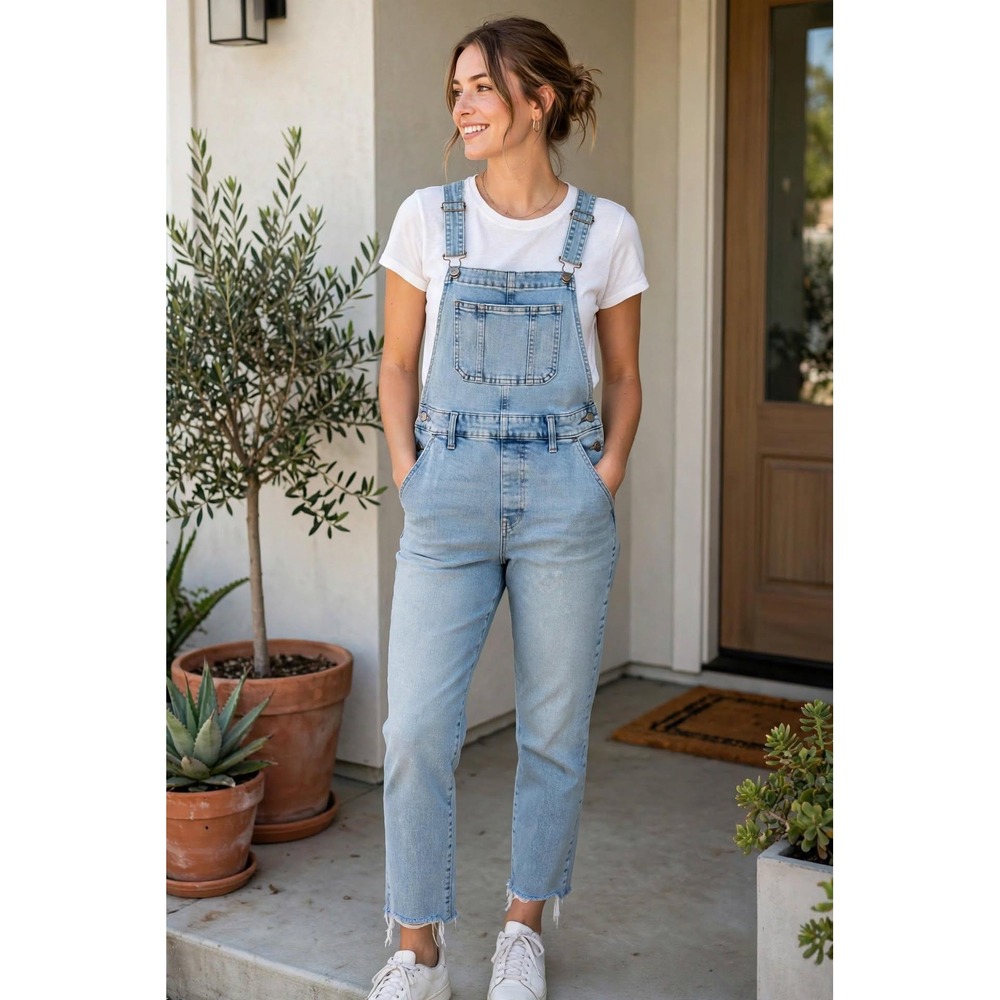 Old Navy Womens 8 Overalls Light Blue Distressed Denim Raw Hem Farmcore